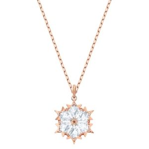 Brand new snowflake necklace